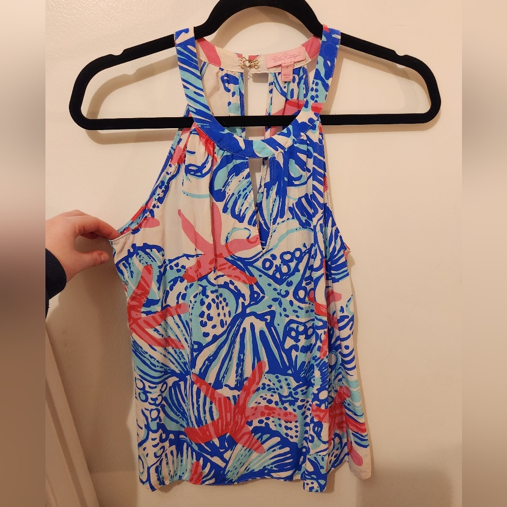 Lilly pulitzer She She Shells shirt